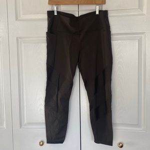 Member’s Mark leggings ( gray and olive ) in a size XXL (Costco) (2)